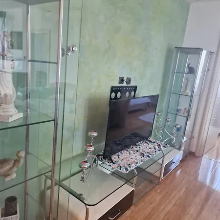 Appartement Apartman Aerodrom *